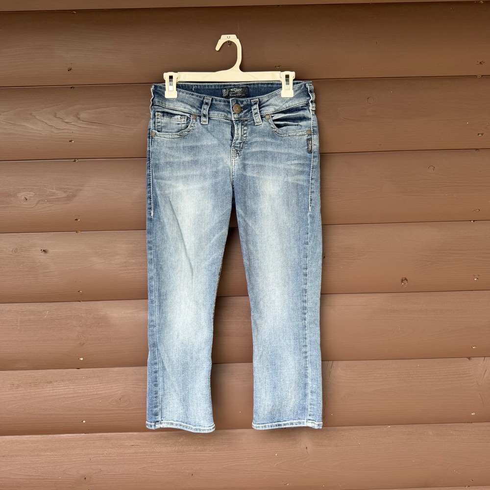 Silver Jeans Co Suki Mid Capri Womens W29 Blue Light Wash Embroidered Pockets